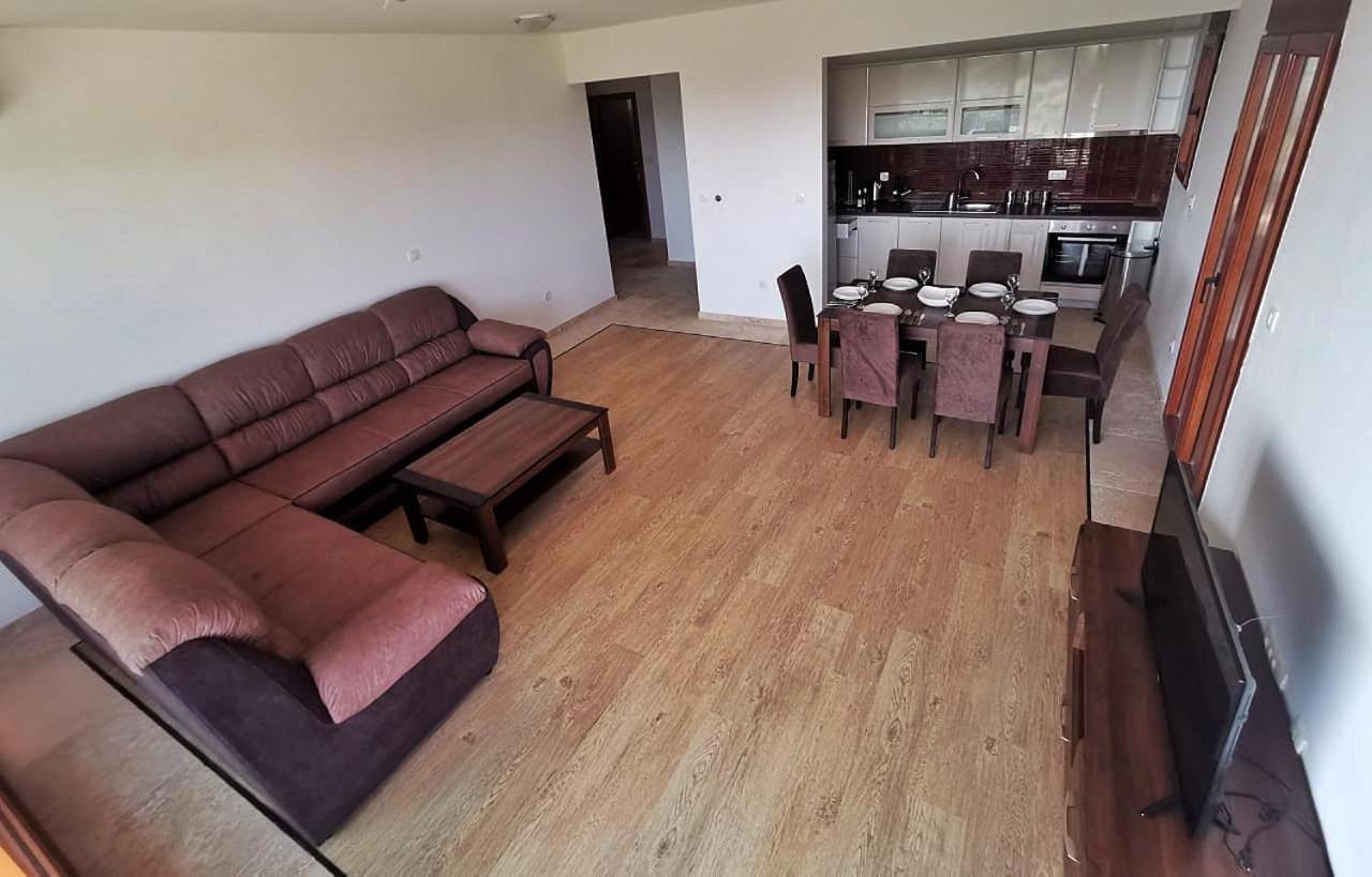New Luxury Apartments 巴尔 外观 照片