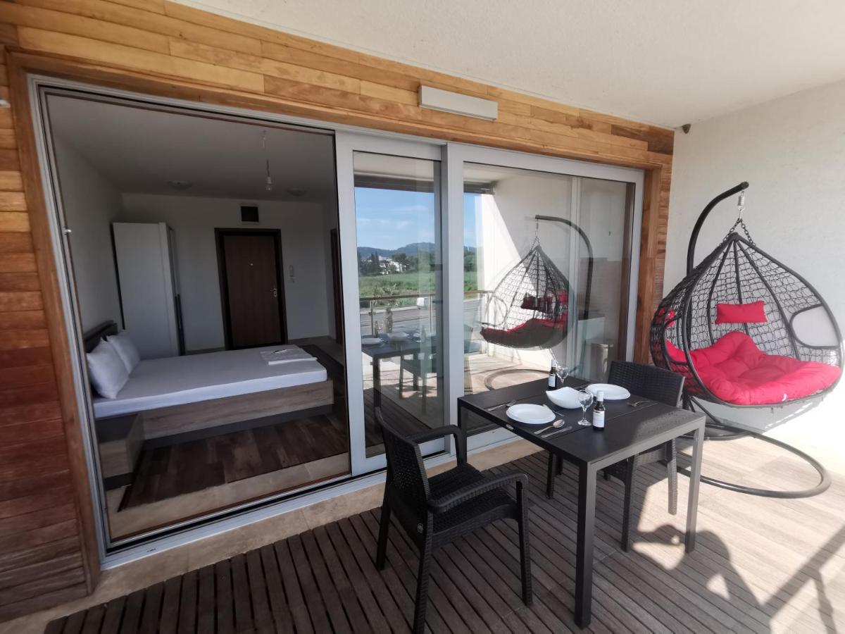 New Luxury Apartments 巴尔 外观 照片